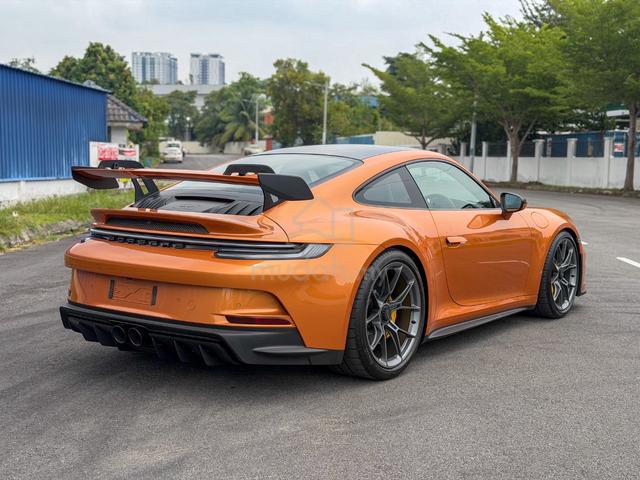 2023 Porsche 911 GT3 992 4.0 PDK PCCB Bucket Seat - 2