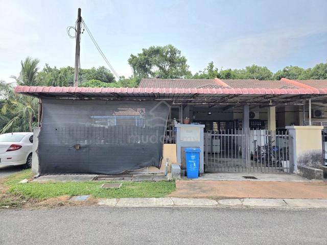 Single Storey Terrace House Jalan Kebun Seksyen 30 Shah Alam ENDLOT 1