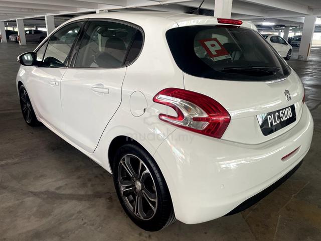 Peugeot 208 1.6 VTI ALLURE (A) VERY GOOD CONDITION - 3