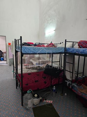 1 sty terrace house kim teng park JB 2