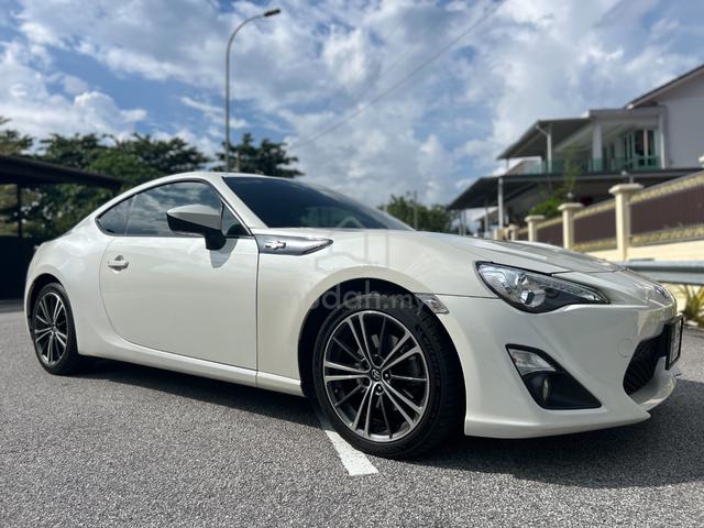 2015 Toyota 86 2.0 15/19 WITH INS(A)NO PRO FEES - 4