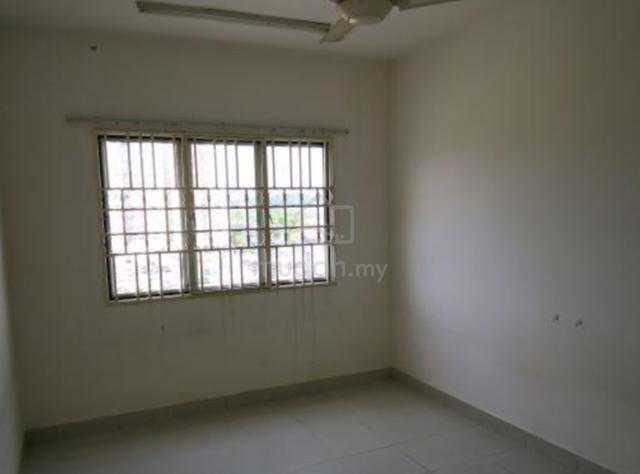 Seri Intan Apartments @ Setia Alam 4