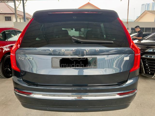 2023 Volvo XC90 2.0 T8 Under Warranty (A) - 4