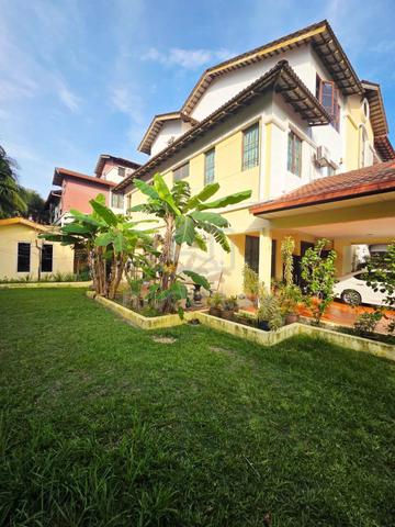 2.5 Storey Semi-D @ Taman Bunga Negara, Seksyen 27, Shah Alam 1