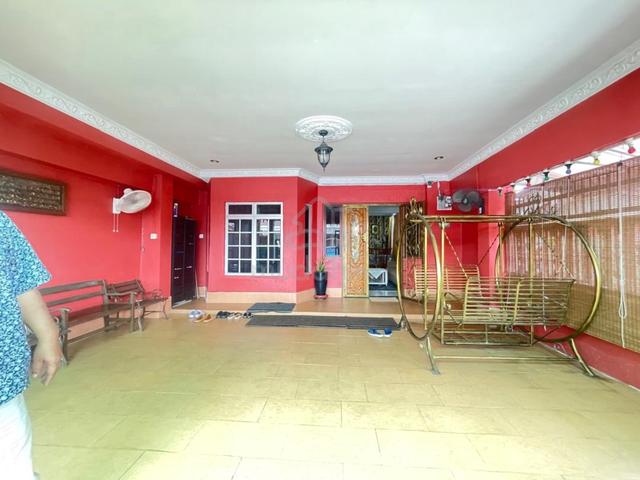 FREEHOLD CLEAN n NICE SINGLE STOREY END LOT TAMAN GREENWOOD GOMBAK KL 1