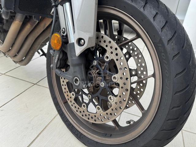Honda CB 650 R 2022 - photo 8 of 10