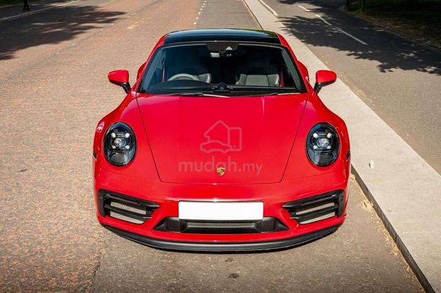 2022 Porsche 911 Carrera GTS - 3