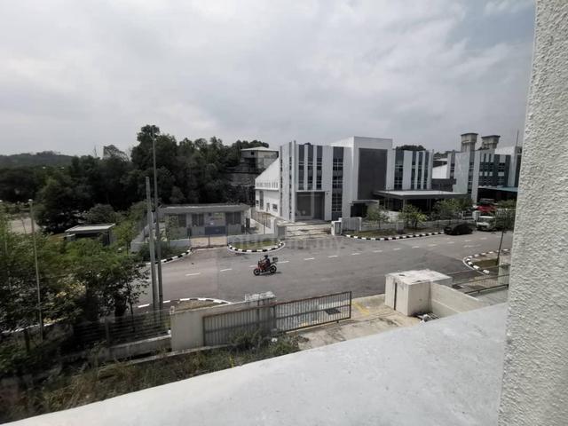 Taman Perindustrian SMD Kundang Rawang 3sty Factory For Rent 1