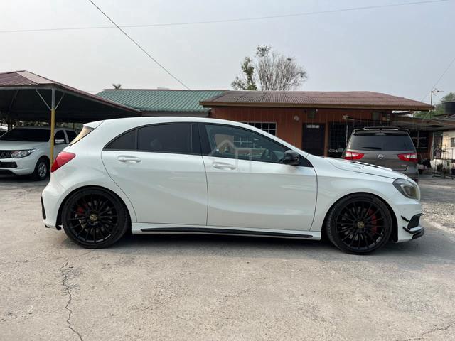 2014/19 Mercedes Benz A45 2.0 AMG (LOAN KEDAI) - 4