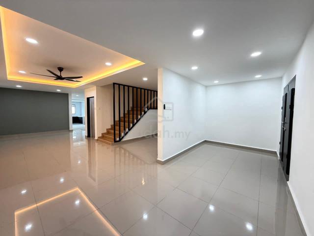 Senai Baru @ Padi Malinja 5 Fully Renovation Big Type Double Storey 1