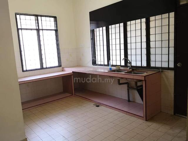 AAA Taman Daya Pinang Single Storey Terrace 22x70sqft 1