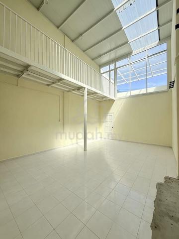Jalan Lunas Shop House – For Rent 1