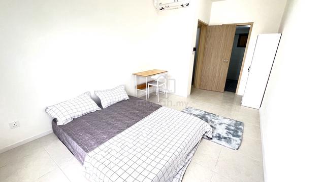 COZY MASTER ROOM FOR RENT At GRANITO,TANJUNG BUNGAH ! PREFER MALE 1