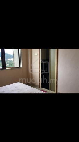 Penhill Condominium 4