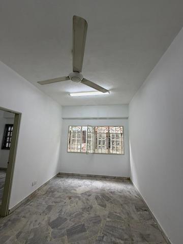 Taman Lembah Maju 600 Apartment 1