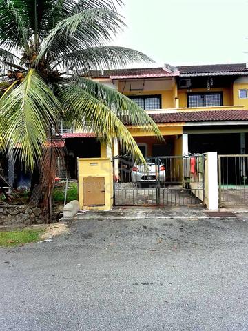 Double Storey Terrace, Taman Pinggiran Senawang, Seremban 1