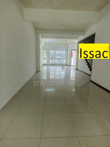 3 Storey terrace Lintang Penawar jelutong Landed 1