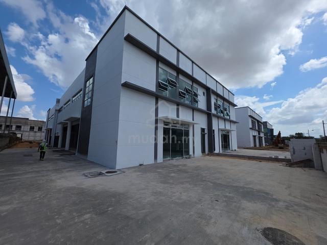 1.5 Storey Warehouse Factory at Senai Idaman 1