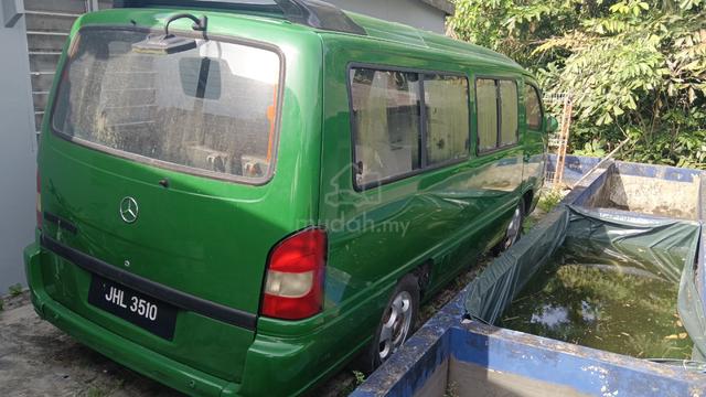 2005 Mercedes Benz MB140D 2.9 (M) - 1
