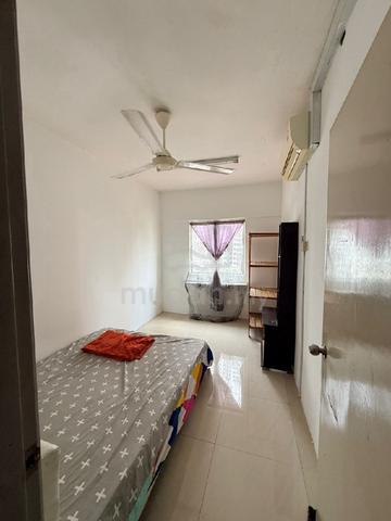 Bilik Sewa / Room Rental 1