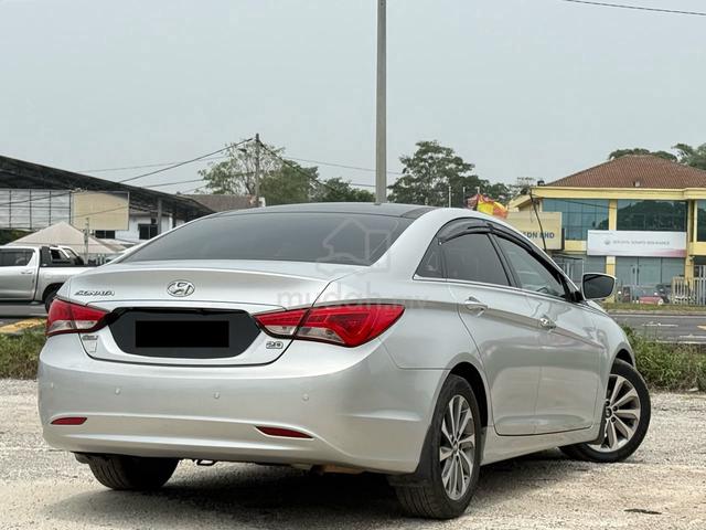 2013 Hyundai SONATA 2.0 GLS (A)SUNROOF/ORI PAINT - 4