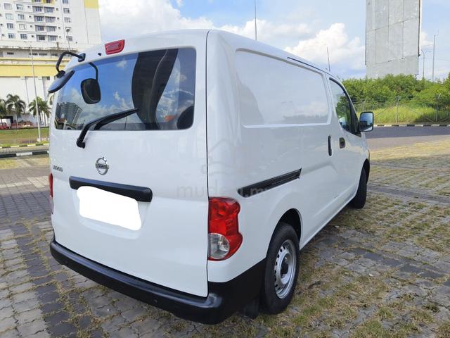 2015 Nissan NV200 1.6 (M) Panel Van - 3