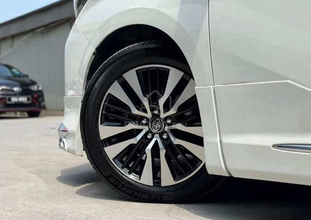 LOW MILEAGE JBL 2019 Toyota ALPHARD 2.5 SC (A) - 5