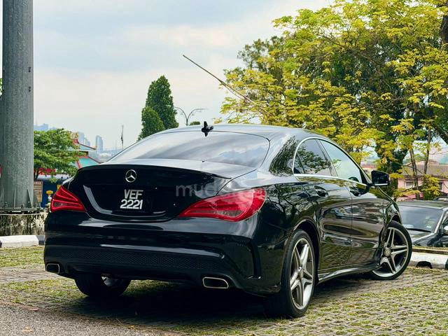 ON THE ROAD 2015 Mercedes BENZ CLA180 AMG 1.6 - 5