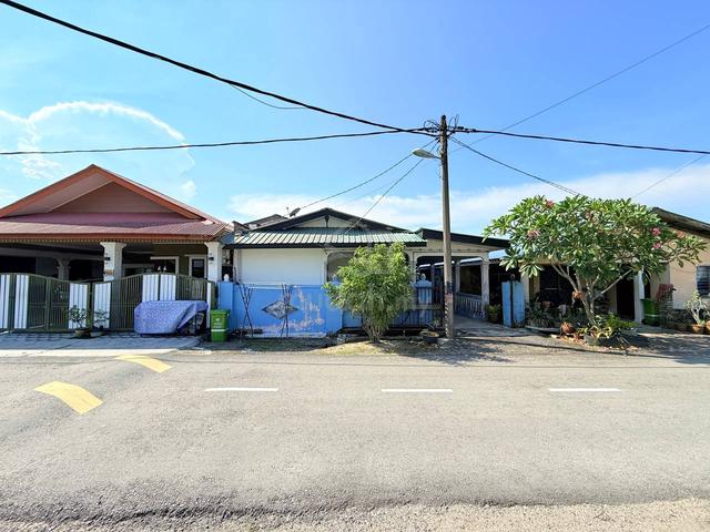 SEMI-D SETINGKAT, SEPEKAN JAYA, PEKAN [Renovated] [FACING OPEN] 1