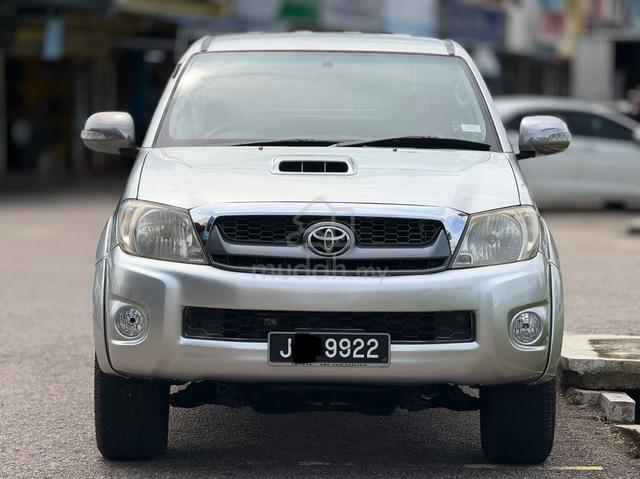 2011 Toyota HILUX 3.0 G (A) LeatherSeat/Plate 9922 - 2
