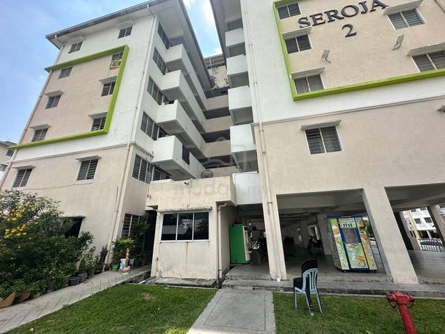 Seroja Apartment 1