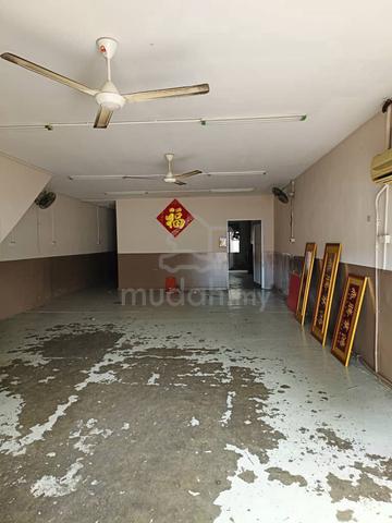 Main Road Sid-Whole Block -For Rent Bukit Pasir 1
