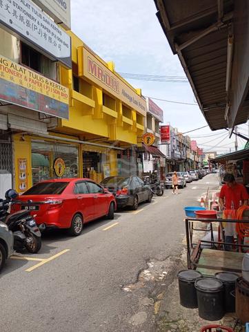Valued buy-Intermediate 2 story shop 1