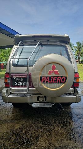 1996 Mitsubishi PAJERO 2.5 (M) - 4