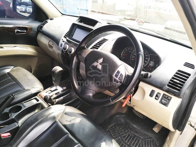Mitsubishi PAJERO 2.5 (A) 2013 / 2014 Diesel Green - 5