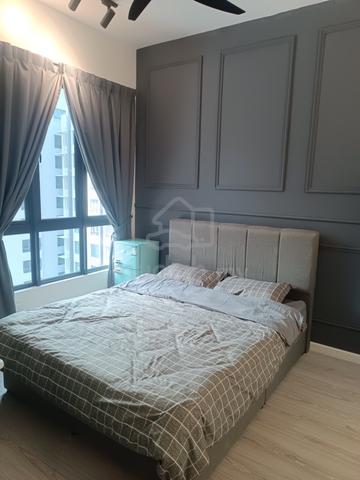 Master Room at Meta Residence Putra Permai Seri Kembangan 1