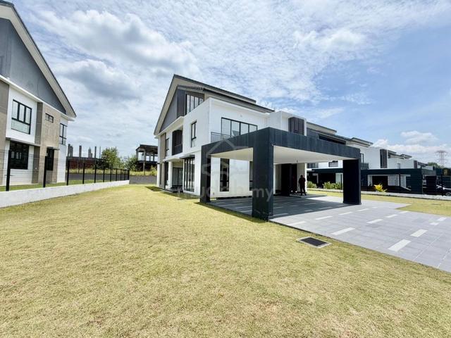 Bungalow @ Sebayu, Bandar Seri Putra, Bangi 1