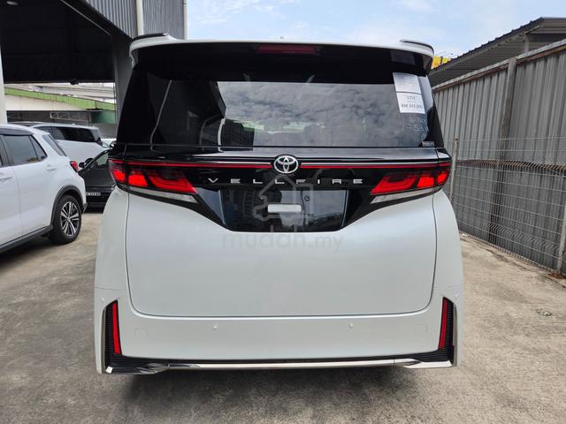 offer 2025 Toyota VELLFIRE 2.4 Z PREMIER best deal - 4