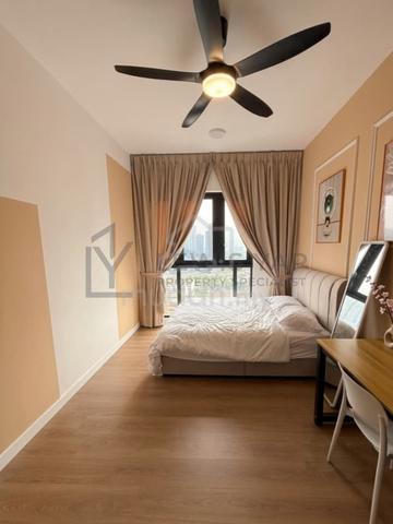 Room for Rent: SKYLINE KL Brand New + Direct LRT + Lalaport + 5-Star 1
