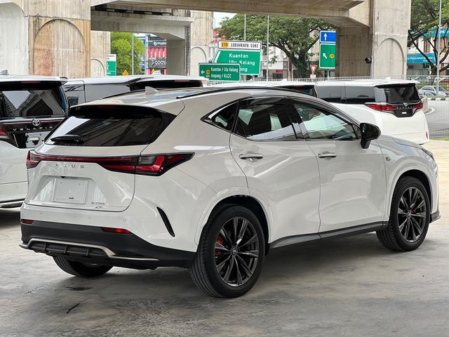 RECON UNREG 2023 Lexus NX350 2.4 F SPORT *PanRoof - 4