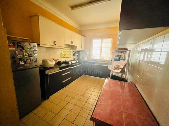 Sri Cempaka Apartment 4