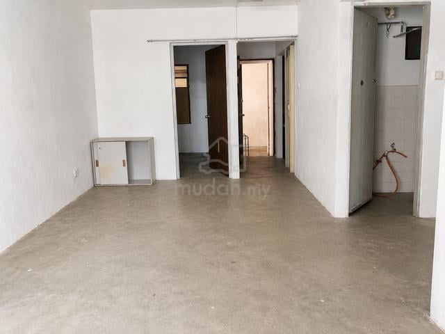 Desa Mutiara Indah Apartment 1