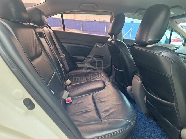 2012 Honda CIVIC 1.8 S-L iVTEC FACELIFT (A) - 5