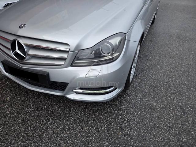 2011 Mercedes Benz C250 1.8cc AVG (FREE 1 YR WRTY) - 5