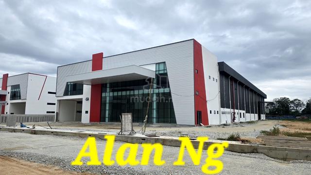 Nice factory warehouse for rent bukit minyak 1
