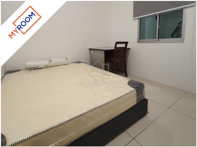 Medium Room at Jalan Sungai Ara – Near Industrial Zone [MyRoom] 1