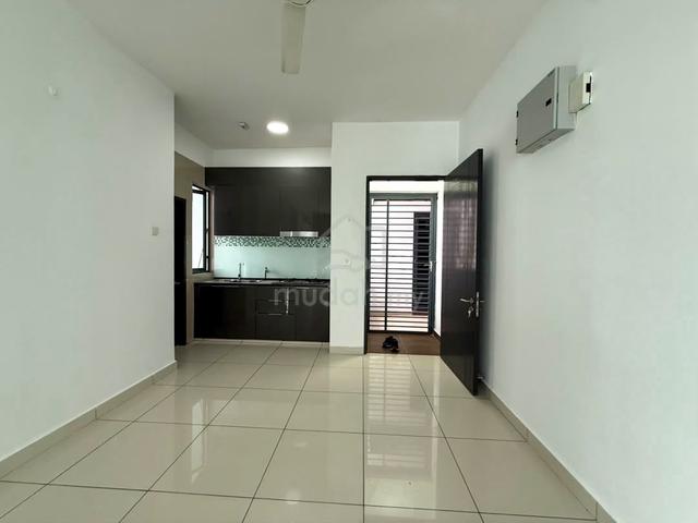 Aura Residence 1