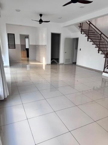 32x70 Setia Alam Setia Utama 1 3sty Semi D Semi Furnished For Rent 1