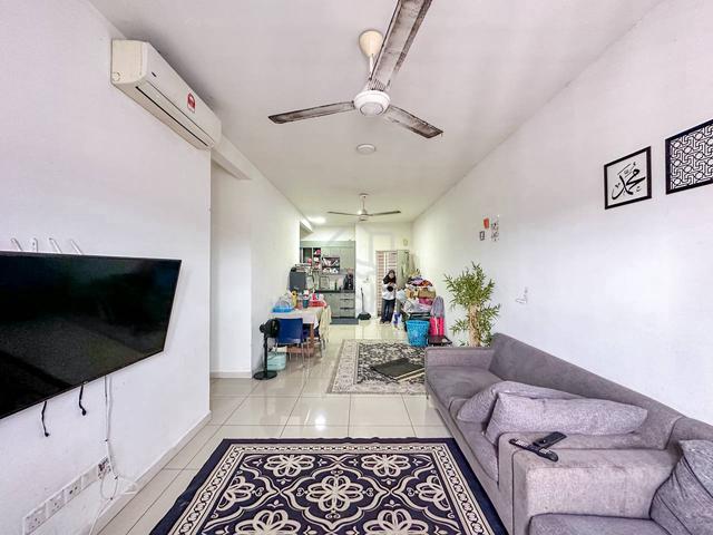 Savanna Executive Suite @ Southville City 1