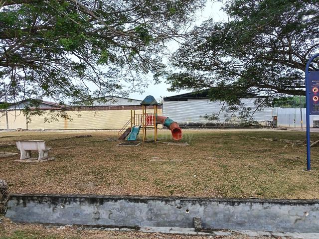 Single Storey Corner Lot for Sale 1